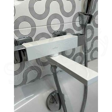 Смеситель для ванны Vieir V393533F термостатический