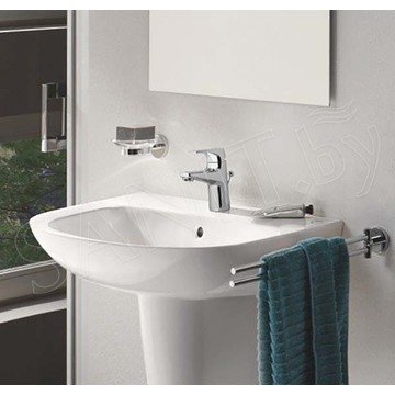 Смеситель для умывальника Grohe BauFlow 23751000