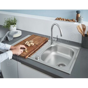 Кухонная мойка Grohe K200 31552SD0 + смеситель Grohe BauEdge 31367000