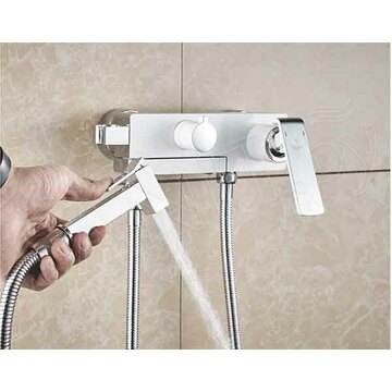 Смеситель для ванны Rose R1402F
