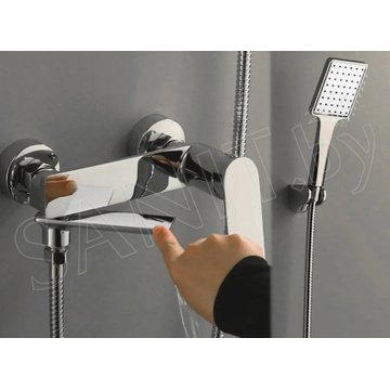 Смеситель для ванны Rea Storm Chrome REA-B6204