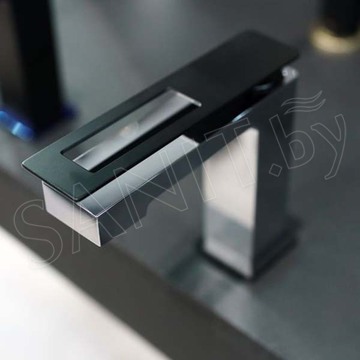 Смеситель для умывальника Boheme Q 141-CRB Chrome Black