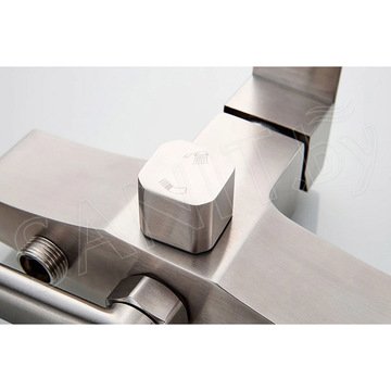 Смеситель для ванны Ledeme L72217