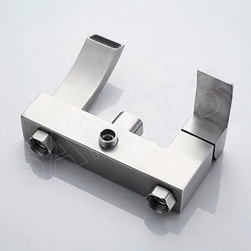 Смеситель для ванны Ledeme L73217