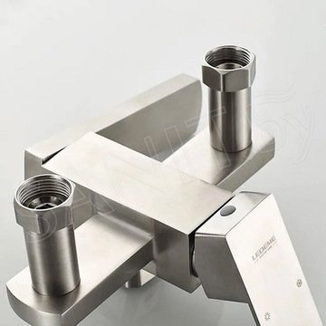 Смеситель для ванны Ledeme L73233