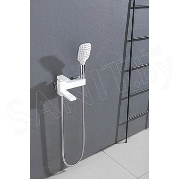 Смеситель для ванны Vieir V393531F