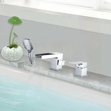 Смеситель на борт ванны Vieir V393532 на 3 отверстия